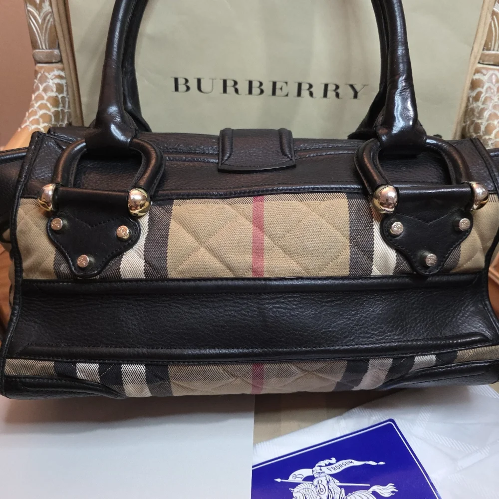 AUTHENTIC BURBERRY MANOR  QUILTED HOUSE CHECK  BAG SATCHEL PURSE Retail $3,950 - Picture 8 of 17